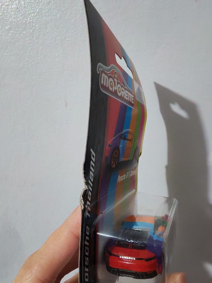 Porsche 911 Carerra S (Category: Kids Toys) located in Carmona. Submitted by khmmnhn (Listing ID 1471084666, Image 3). Description: Bawal sa maselan Non mint card 📍Terraverde Residences.