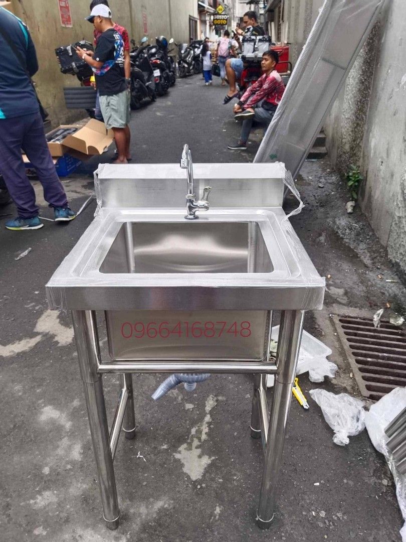 PORTABLE STAINLESS SINK FOR SALE (Category: Bathroom & Kitchen Fixtures) located in Manila. Submitted by davearonda40644 (Listing ID 1471005178, Image 1). Description: DETACHABLE STAND 304 STAINLESS STEEL MADE 1.0MM THICKNESS BRAND NEW IN STOCK AVAILABLE SIZE 50X50X80CM 60X60X80CM 100x50x80cm 120x60x80cm 175x60x80cm FIX SIZE AND DESIGN READY MADE #everyonefollowers #restaurantlife #buyandsell #stainless #viralreels.