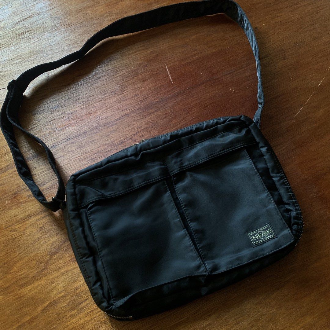 Porter-Yoshida & Co. Tanker Sling Bag (Category: Sling Bags) located in Cabuyao City. Submitted by swavy.yer (Listing ID 1471036291, Image 3). Description: Porter-Yoshida & Co. Tanker Sling Bag Made in Japan Excellent Condition -5500.