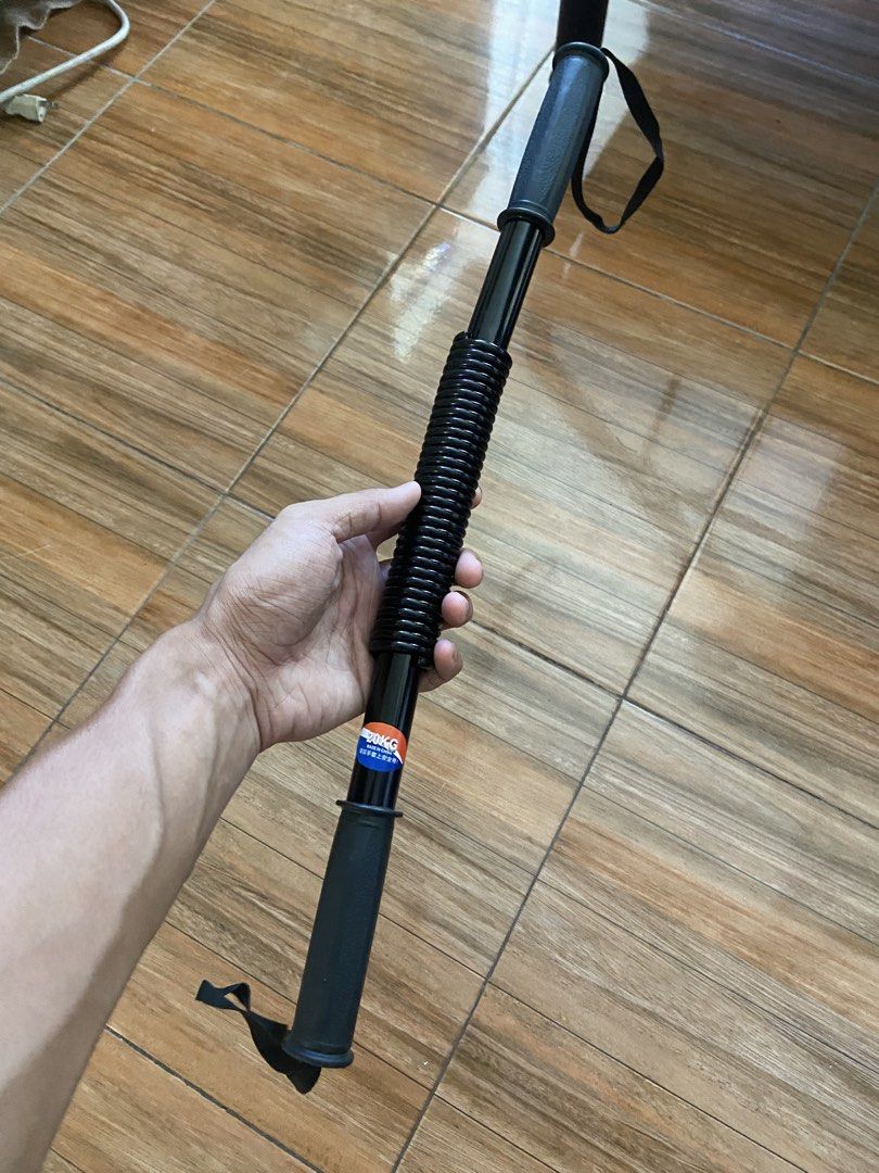 Power Twister 20kg (Category: Toning & Stretching Accessories) located in Cavite. Submitted by seppp22 (Listing ID 1471000127, Image 1). Description: Almost New 180 pesos My Location:Lancaster New City Genera Trias Cavite Can ship Nationwide via jnt Pwede Meetup around Lancaster Pwede Lalamove .