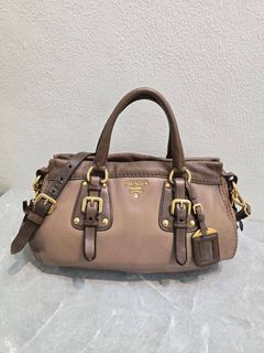 (Category: ) located in . Submitted by SecondhandItems97 (Listing ID 1470999300, Image 1). Description: .