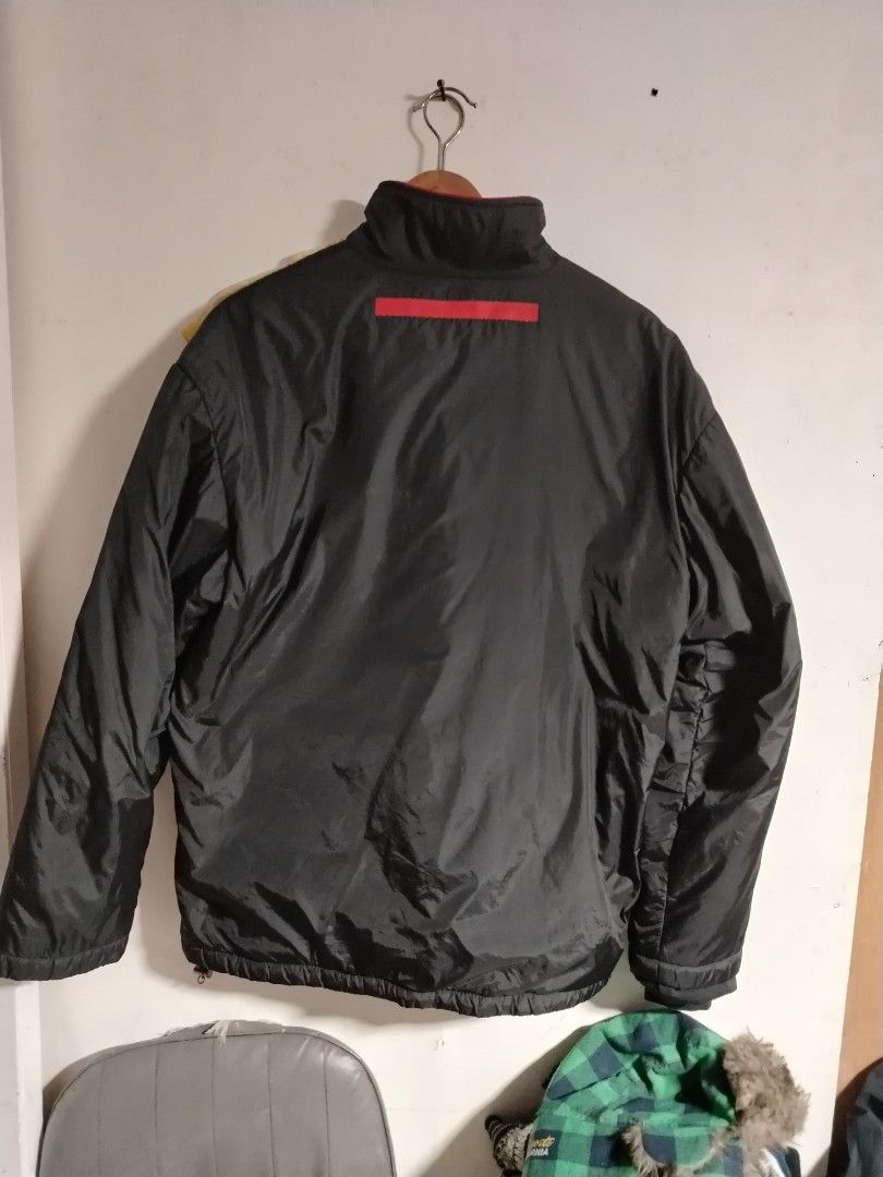 Prada jacket (Category: Luxury Apparel) located in Baguio. Submitted by li_aaan (Listing ID 1470963911, Image 2). Description: Items are in excellent condition.