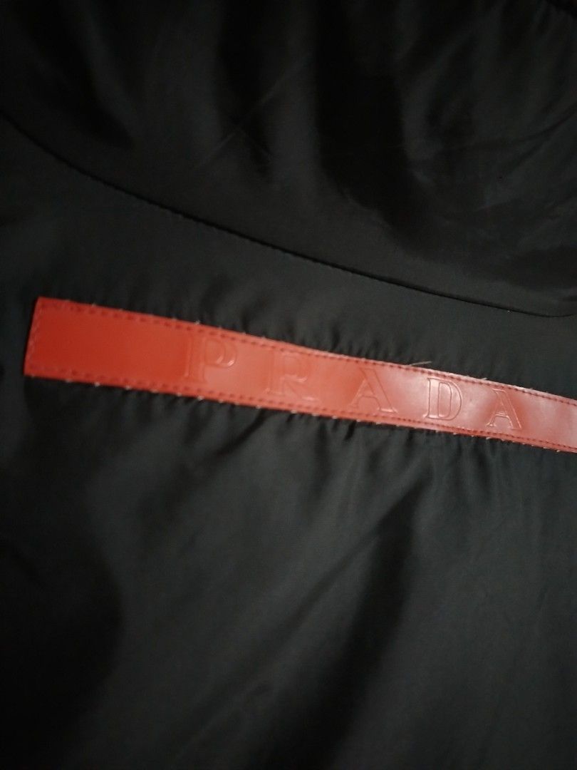 Prada jacket (Category: Luxury Apparel) located in Baguio. Submitted by li_aaan (Listing ID 1470963911, Image 3). Description: Items are in excellent condition.
