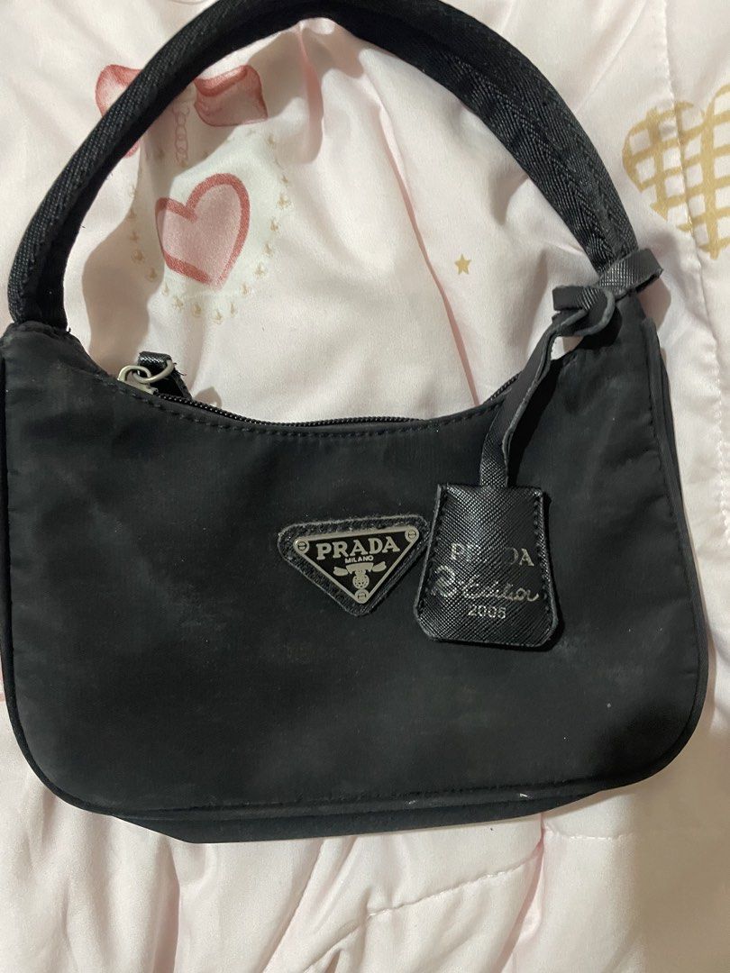 Prada nylon kili bag (Category: Shoulder Bags) located in Angeles City. Submitted by livingdollaccesories (Listing ID 1471006824, Image 1). Description: decluttering sale can give lp to sure buyer.