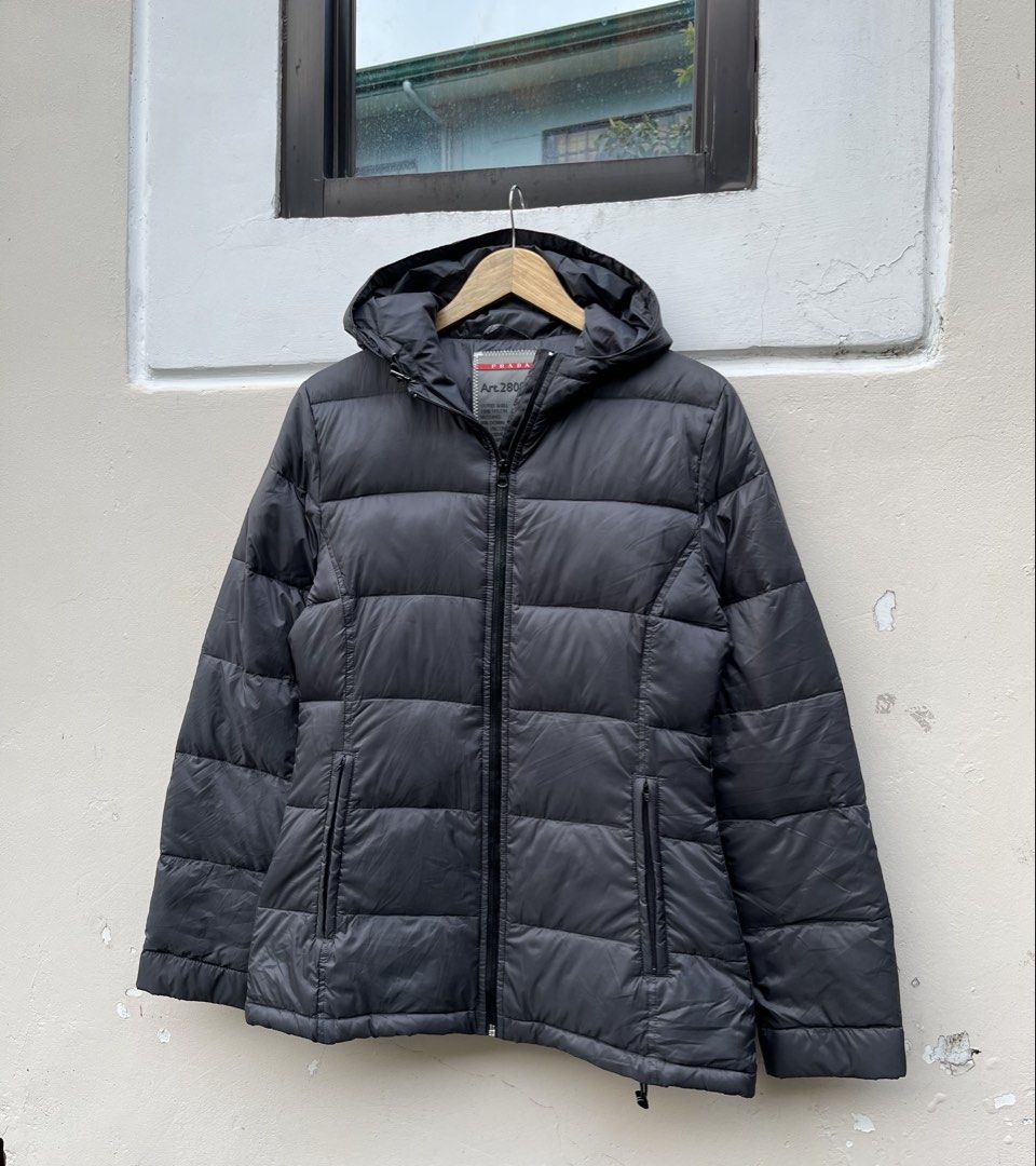 PRADA PUFFER JACKET (Category: Luxury Apparel) located in Baguio. Submitted by closetgc.clothingshop (Listing ID 1471029218, Image 2). Description: Prada puffer jacket Best fit medium/large womens Excellent condition Goose down filled Hongkong box sourced.