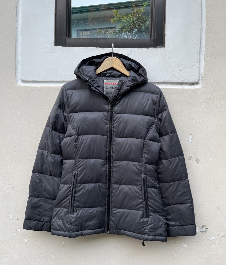 PRADA PUFFER JACKET (Category: Luxury Apparel) located in Baguio. Submitted by closetgc.clothingshop (Listing ID 1471029218, Image 1). Description: Prada puffer jacket Best fit medium/large womens Excellent condition Goose down filled Hongkong box sourced.
