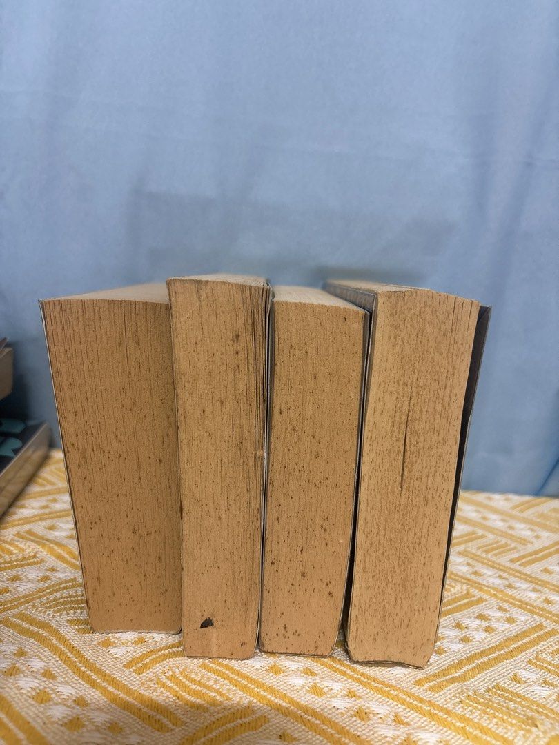 Preloved Books (Category: Storybooks) located in Manila. Submitted by kiramina (Listing ID 1471076127, Image 2). Description: All books are 250 each .