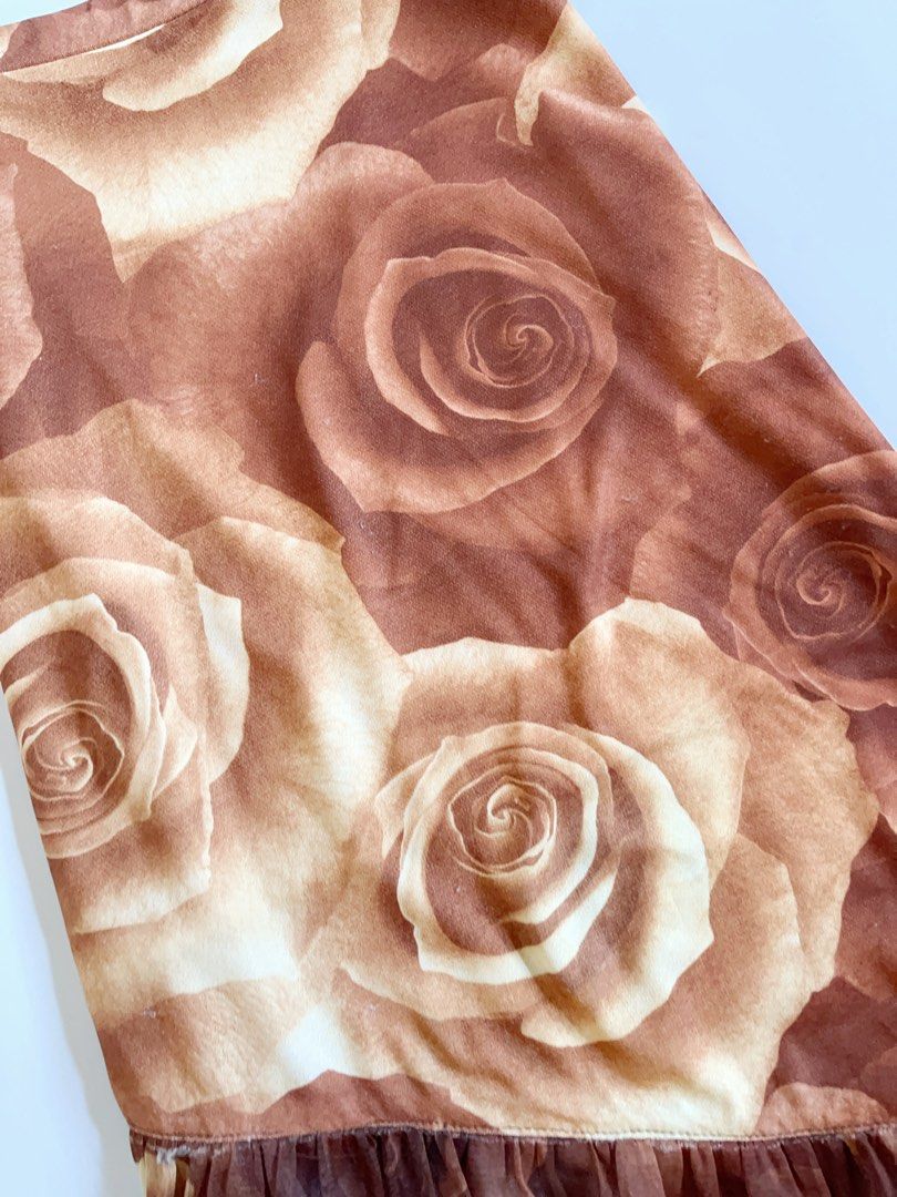 [PREVIEW] Brown Rose Print Mesh Ruffle Midi Skirt (Category: Skirts) located in Lianga. Submitted by preyala (Listing ID 1471048729, Image 3). Description: [PREVIEW] Brown Rose Print Mesh Ruffle Midi Skirt Size: Waist: 25-28 Length: 27.8 Mine 300 Grab 350 Grabbing ends at 10:00 PM (today).