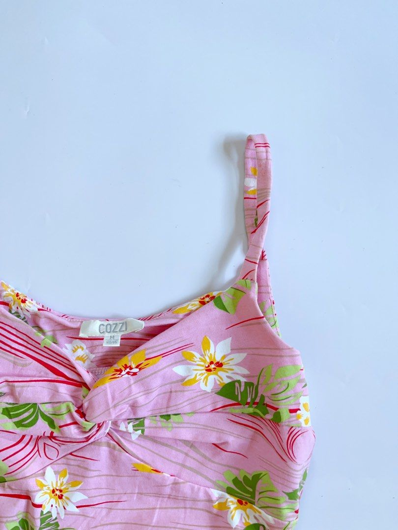 [PREVIEW] Pink Tropical Twist Front Cami Top (Category: Others Tops) located in Lianga. Submitted by preyala (Listing ID 1471053402, Image 2). Description: [PREVIEW] Pink Tropical Twist Front Cami Top Size: M/160/85 on tag Bust: 30-34 Length: 22 Mine 320 Grab 350 Grabbing ends at 10:00 PM (today).