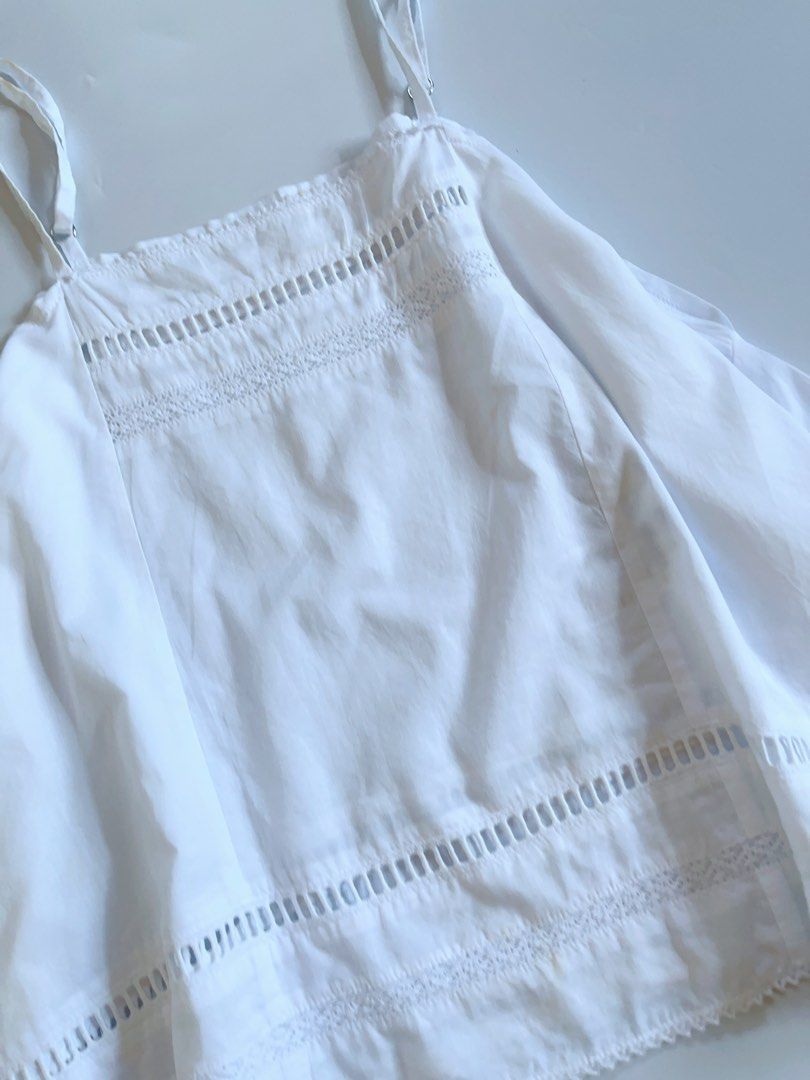 [PREVIEW] White Lace Insert Handkerchief Hem Cami Top (Category: Others Tops) located in Lianga. Submitted by preyala (Listing ID 1471052726, Image 3). Description: [PREVIEW] White Lace Insert Handkerchief Hem Cami Top Bust: 30-38 Length: 21.8 Mine 350 Grab 380 Grabbing ends at 10:00 PM (today).