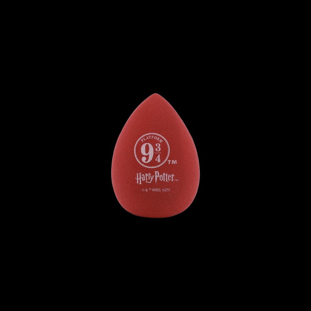 Profusion Harry Potter Hogwarts Express 4PC Blender Sponge Set BNIB (Category: Makeup) located in Las Pinas. Submitted by anonymously_shopaholic (Listing ID 1470973720, Image 3). Description: - Brand: Profusion Cosmetics x Harry Potter collaboration - Condition: Brand new, unopened in original packaging - Hogwarts Express train holder - Platform 9 3/4 blender sponge - Two smoke cloud powder puffs - Perfect gift for Harry Potter fans and makeup en