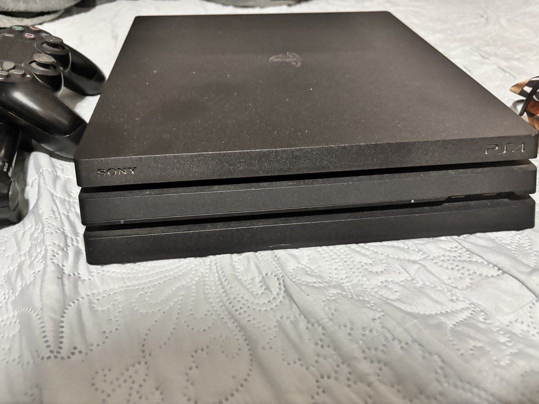 PS4 Pro w (free game) (Category: PlayStation) located in Manila. Submitted by ryder.rx (Listing ID 1471022122, Image 3). Description: (Loud fan when playing games), working smoothly no problems.