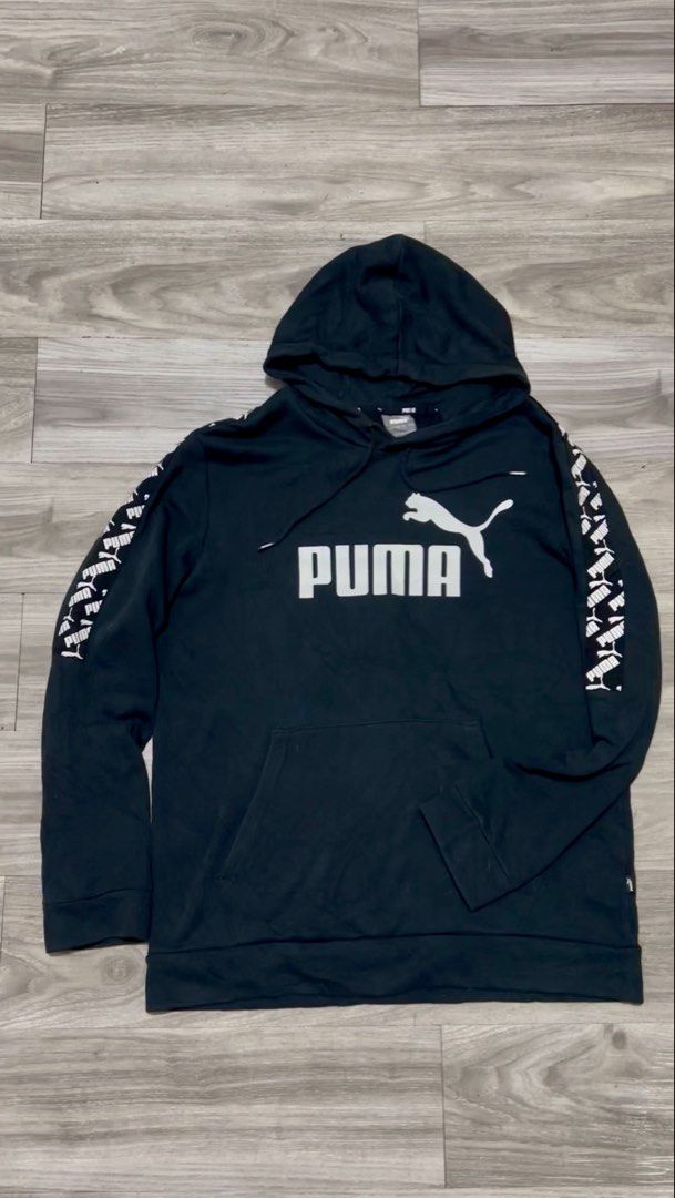Puma Hoodie Jacket (Category: Coats, Jackets and Outerwear) located in Trece Martires City. Submitted by hunthrift23 (Listing ID 1471004379, Image 1). Description: Large on tag Actual photo posted What you see is what you get.
