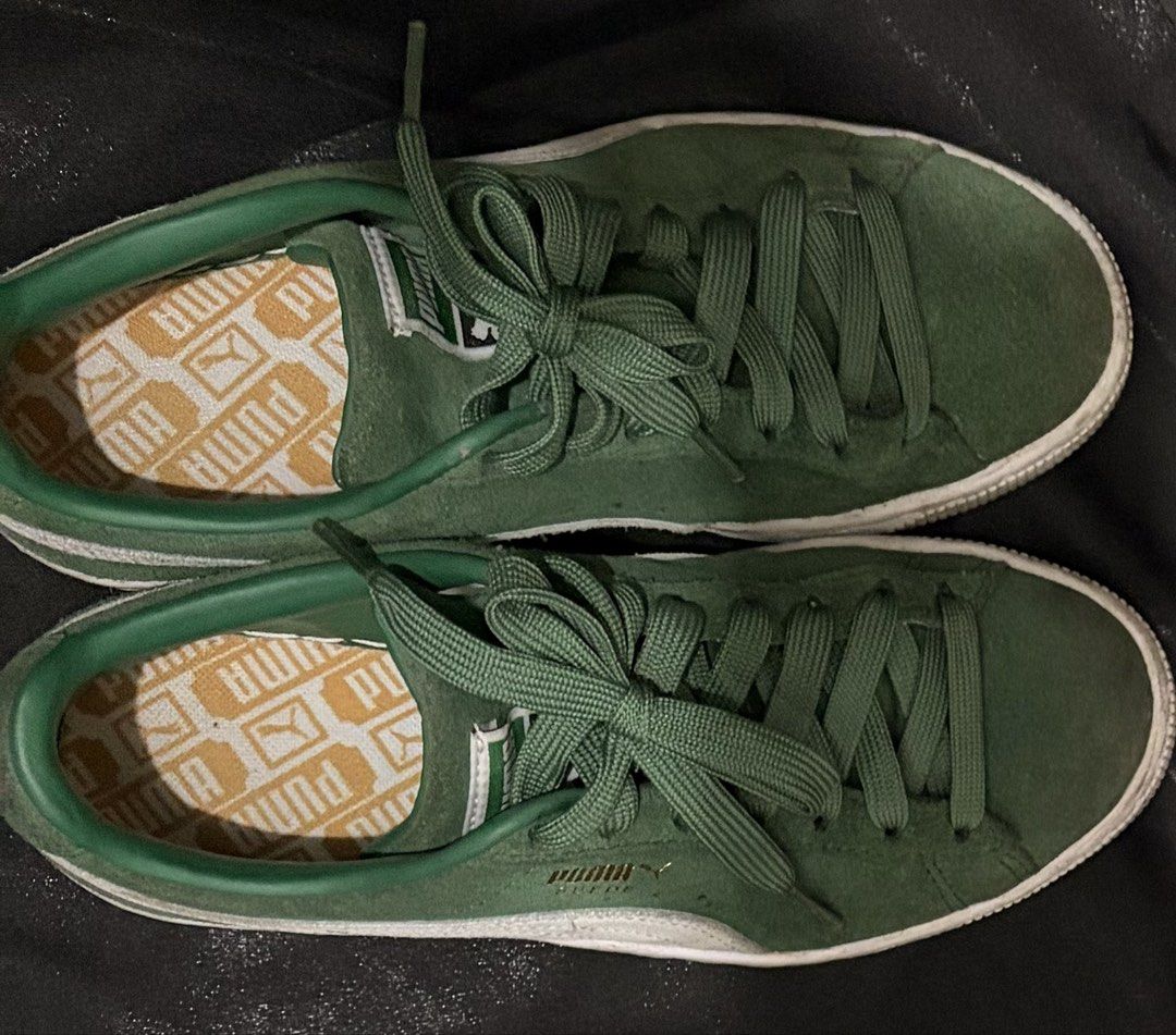 Puma Suede Green White Sneakers (Category: Sneakers) located in Tuguegarao City. Submitted by caridadrelin (Listing ID 1471100415, Image 2). Description: - Brand: Puma - Style: Suede Classic Low-Top Sneakers - Color: Rich Green with White Formstripes - Details: Distinctive gold Puma Suede branding on the outer side, textured green laces, and patterned cushioned insoles - Condition: minimal signs of wear, need cleaning lang Location: Sampaloc, Man