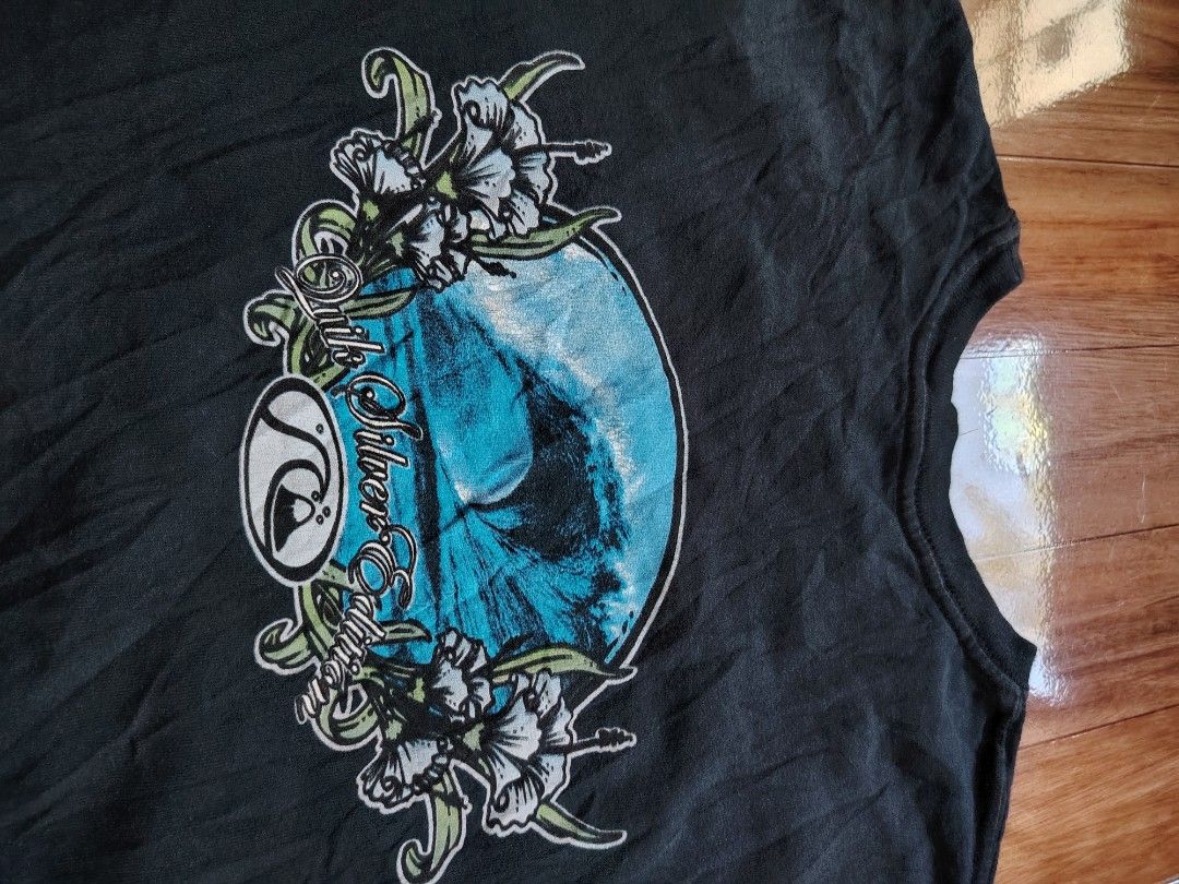 QUIKSILVER (Category: Activewear) located in Mahaplag. Submitted by thriftunggss (Listing ID 1471007830, Image 3). Description: GOOD CONDITION TELA ISSUE:MINIMAL HAIRLINE SA PRINT 23x28 M-L 300+SF.