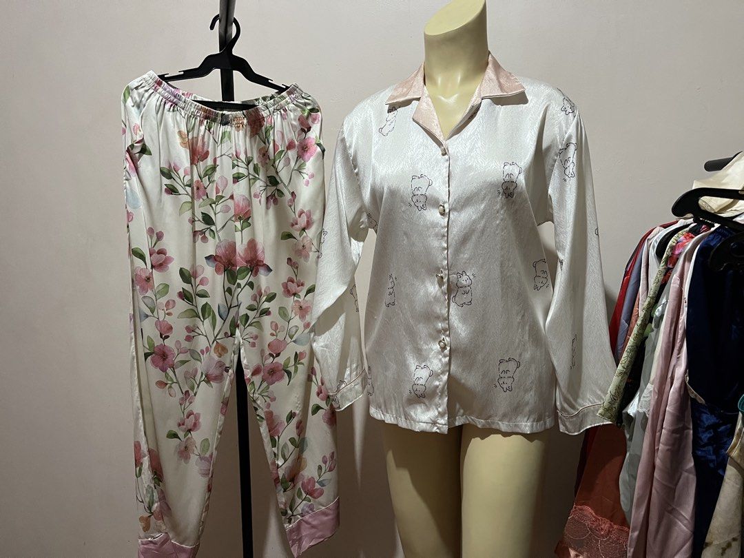 Rabbit Pink Silk Sleepwear (Category: Undergarments & Loungewear) located in Manila. Submitted by mamamogreen69 (Listing ID 1471070649, Image 1). Description: 📍LOC: SANTOLAN, PASIG CITY 🚛 COURIER: LALAMOVE, SHOPE CHECK OUT, PICK-UP ✅ MINE NOW, PM NOW ✅ PAY FIRST ✅ ISSUES WILL BE MENTIONED ✅ 1 DAY RESERVATION ONLY ✅ PM THE SELLER FOR MORE DETAILS BUYER WILL SHOULDER THE SHIPPING FEE ‼️.