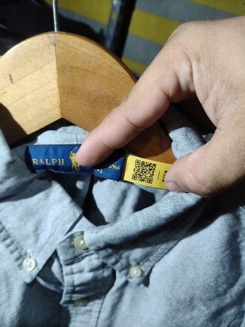 RALPH LAUREN BUTTON DOWN (Category: Activewear) located in Manila. Submitted by style.culture (Listing ID 1471066980, Image 3). Description: .