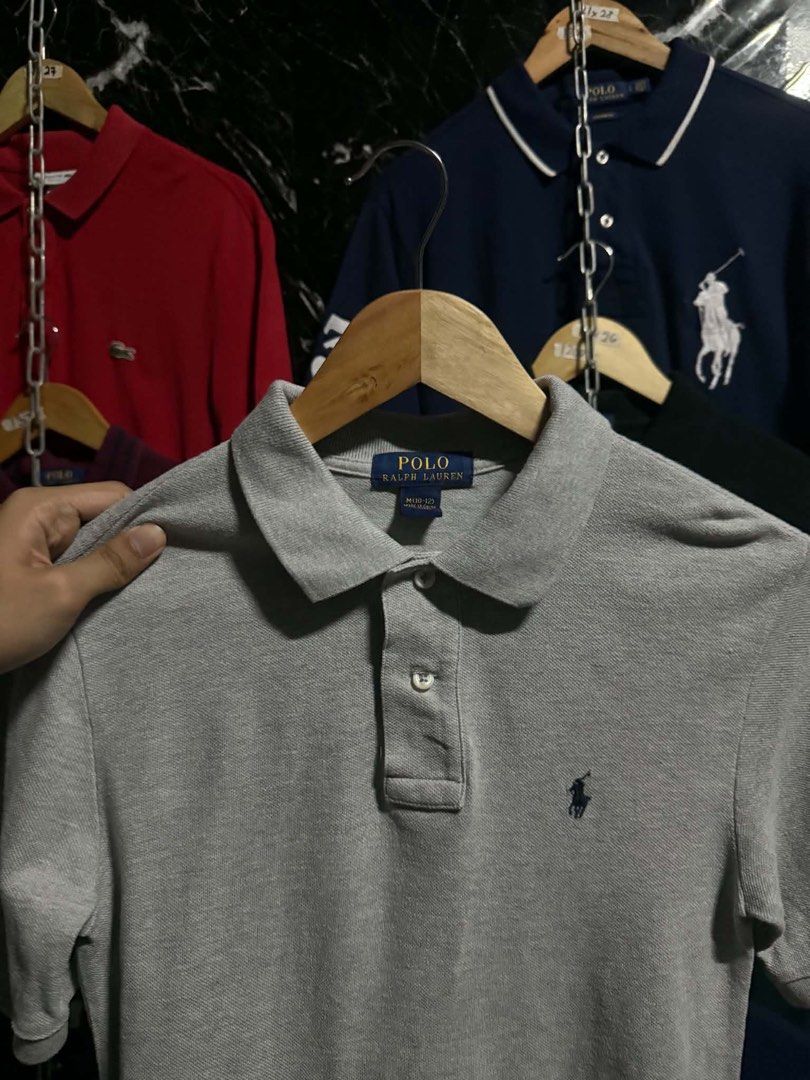 Ralph Lauren Gray polo shirt (Category: Tshirts & Polo Shirts ) located in Talisay. Submitted by poloem (Listing ID 1471060921, Image 1). Description: 18x26.