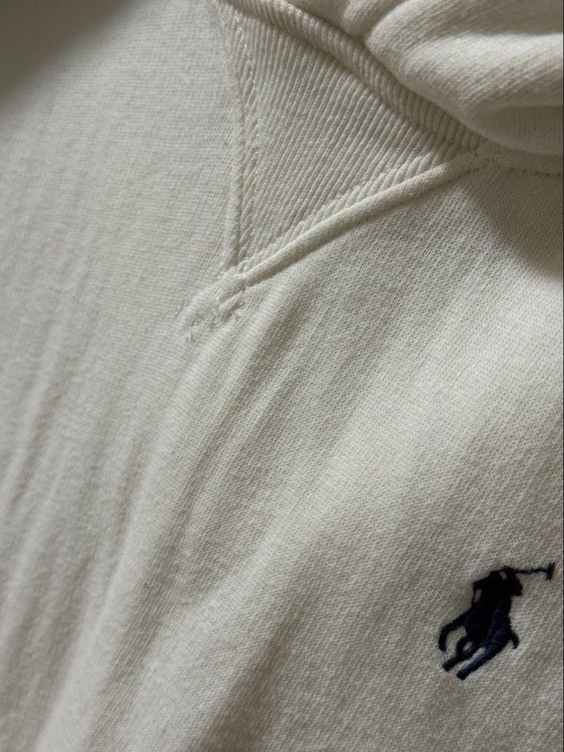 Ralph Lauren Hoodie (Category: Hoodies) located in Marikina City. Submitted by 4letsgdawg (Listing ID 1471063875, Image 2). Description: - Authentic - M on tag - 19x22 - missing drawstring - pm for more deets mop: gcash, gotyme mod: lbc, lalamove loc: marikina.