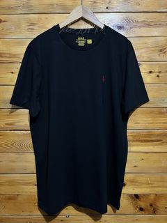 (Category: ) located in . Submitted by vdc.apparel (Listing ID 1471021677, Image 1). Description: .