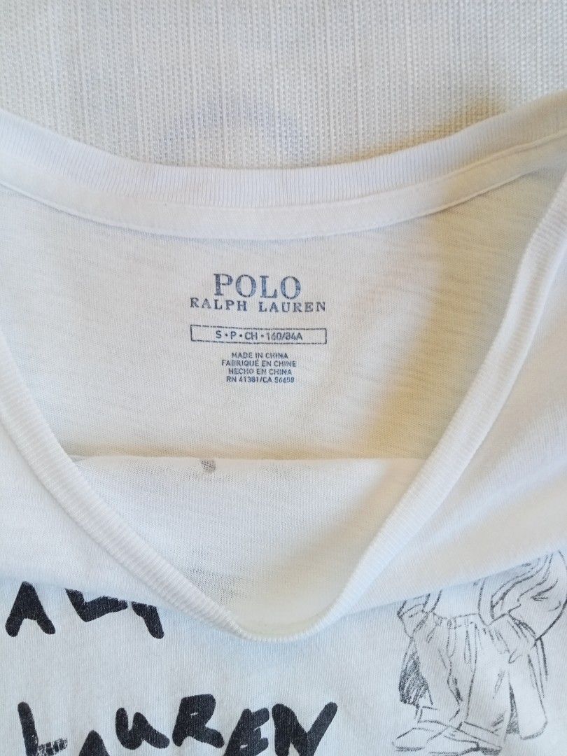 Ralph Lauren polo bear roundneck tee (Category: Shirts) located in Bagabag. Submitted by thrift_stories96 (Listing ID 1471097460, Image 3). Description: Ralph Lauren polo bear roundneck tee Small Length - 20.5 Width - 17 Condition - 8/10 Color rate - 9/10 Flaw - hole sa may likuran ng balikat Need po itahi..