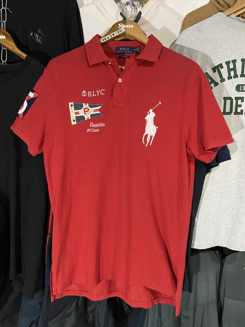 RALPH LAUREN POLO SHIRT (Category: Tshirts & Polo Shirts ) located in Caloocan City. Submitted by skala_thrift (Listing ID 1470987713, Image 1). Description: 20.5 x 28 front 30 back like new condition issue: sira isang butones sa taas.