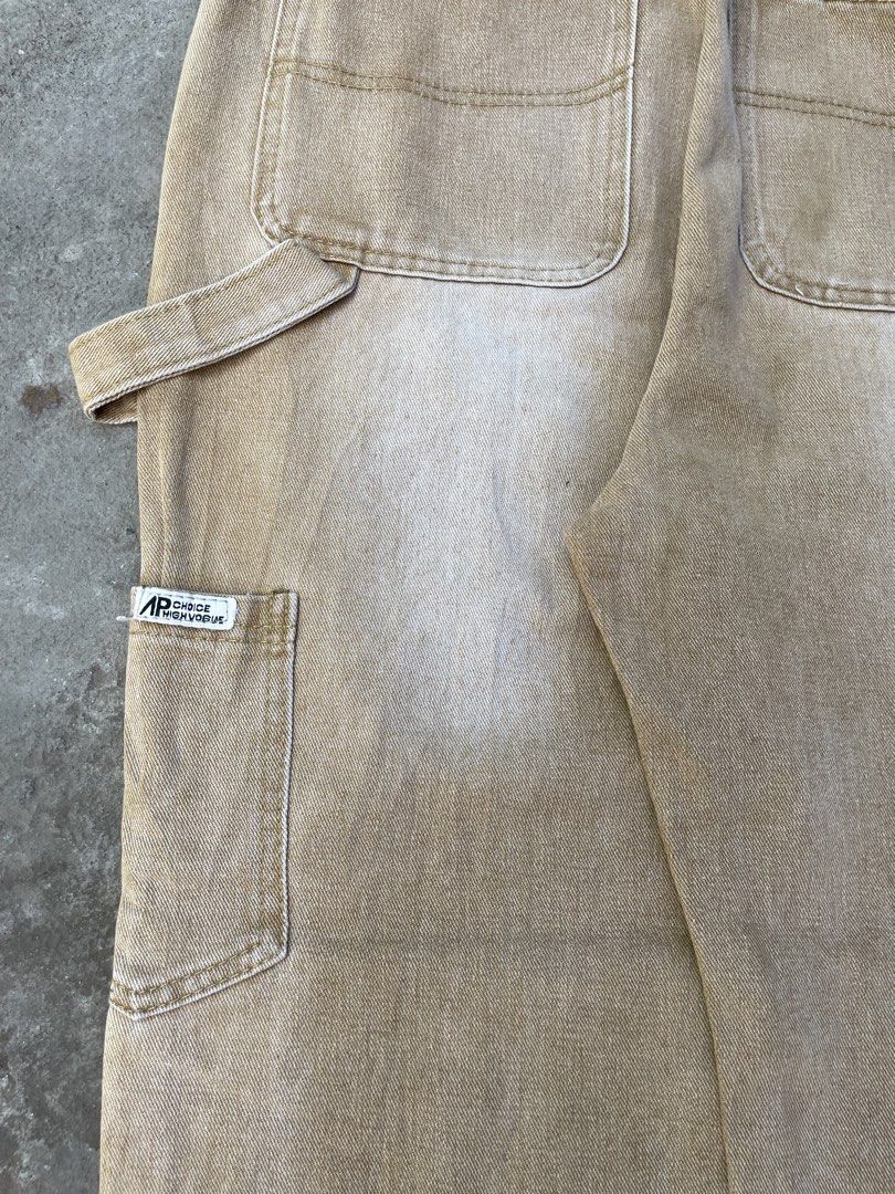 Random Carpenter Pants 🛠️ (Category: Jeans) located in Roxas City. Submitted by patch_archive (Listing ID 1471065574, Image 3). Description: Random Carpenter Pants 🛠️ 📏 ACTUAL DIMENSION USING INCHES 👖 WAIST : 28-33 👖 LENGTH : 40 👖 THIGH : 12 👖 HEM : 8 👖 FLAWS : FLAWS AT THE PIC 🏷️ PRICE : 300 PHP + SF * MESSAGE ME IF YOU HAVE ANY OTHER QUESTION ABOUT SIZING . 🚚 Local shipping fee ( 70-85 Php) ✈️ International Shipping fee cost “DM” 💳 M