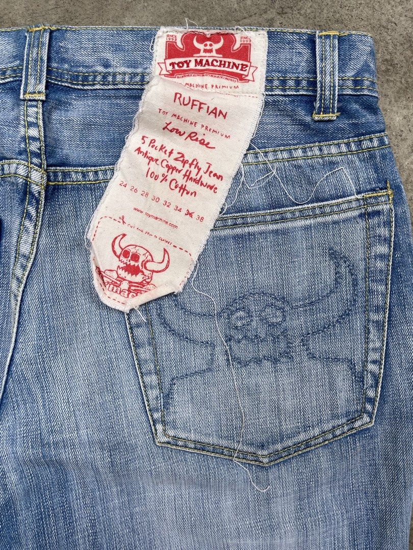 Rare Toy Machine Pants 🤖 (Category: Jeans) located in Roxas City. Submitted by patch_archive (Listing ID 1471076292, Image 3). Description: Rare Toy Machine Pants 🤖 📏 ACTUAL DIMENSION USING INCHES 👖 WAIST : 35 👖 LENGTH : 45.5 👖 THIGH : 13 👖 HEM : 9.5 👖 FLAWS : NONE 🏷️ PRICE : 1500 PHP + SF * MESSAGE ME IF YOU HAVE ANY OTHER QUESTION ABOUT SIZING . 🚚 Local shipping fee ( 70-85 Php) ✈️ International Shipping fee cost “DM” 💳 Mode of payme