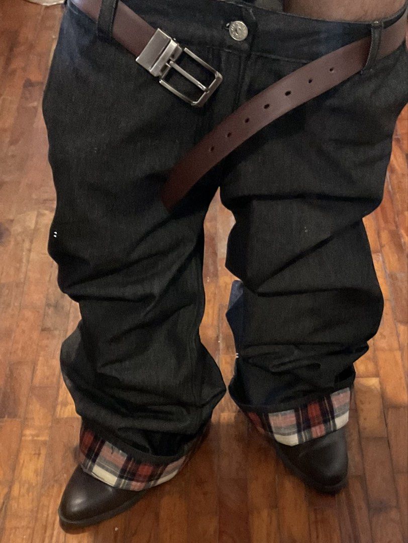 Raw Denim Buckle Back Bootcut (Category: Jeans) located in Manila. Submitted by klwmos (Listing ID 1470996120, Image 2). Description: Bootcut Buckle Back Raw Denim Jeans with Peek-a-boo Hem BRASS HARDWARE | PLAID POCKETS | PEEK-A-BOO HEM Waist : 32 Length : 36 (Folded) / 38.5 (Unfolded) Opening : 12 Thigh : 12 .
