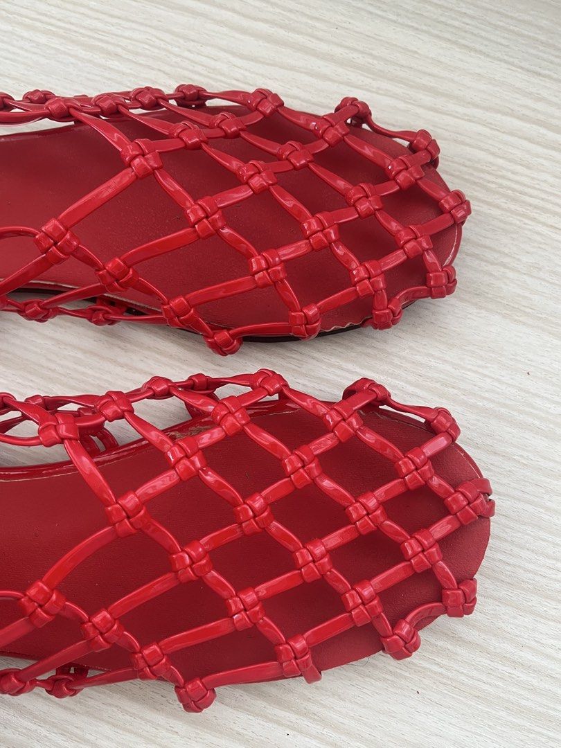 Red Woven Mesh Flat Shoes (Category: Flats & Sandals) located in Cebu City. Submitted by stylebyregi (Listing ID 1470968762, Image 2). Description: No issues Used less than 5x True to size 24.5cm No brand bought online (for 899).