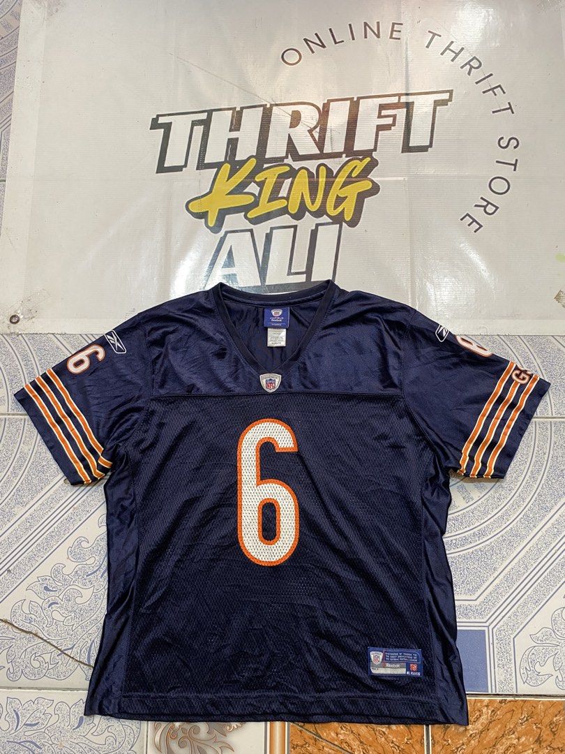 Reebok NFL Women’s Jersey (Category: Activewear) located in Rosario. Submitted by thrift_king_ali (Listing ID 1471048611, Image 1). Description: Reebok NFL Women’s Jersey Medium Dimes: W-23.5 L-26 no issue excellent condition 400+sf.