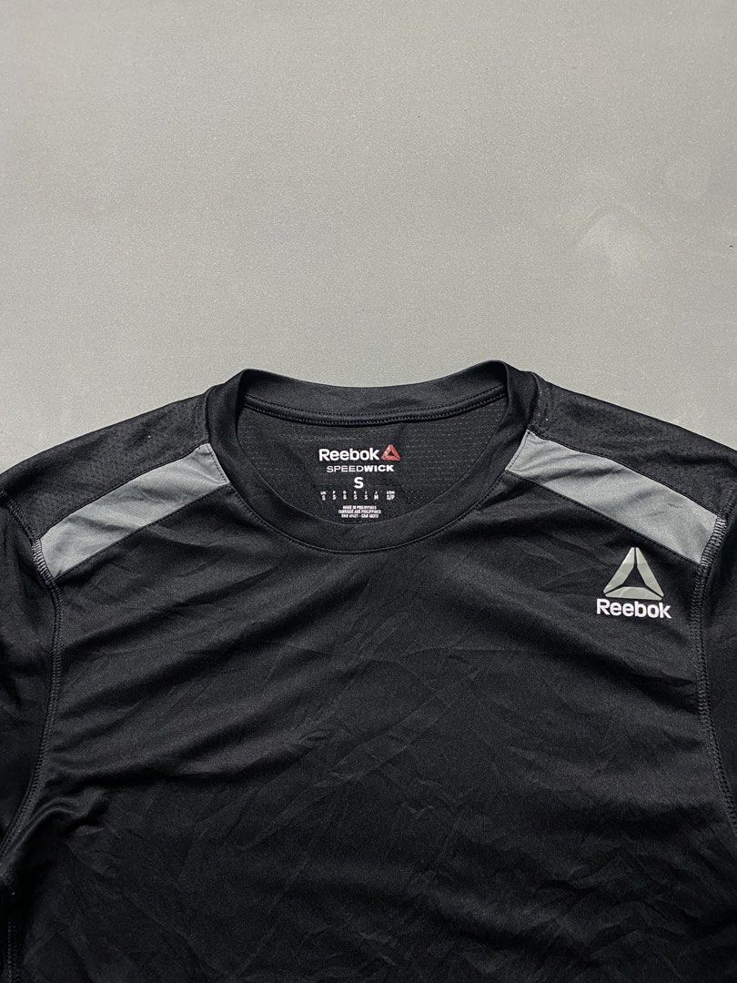 Reebok Speedwick Dri-Fit Longsleeve (Category: Activewear) located in Pasay City. Submitted by thrift.wards (Listing ID 1471040879, Image 2). Description: size: small to medium width: 18 length: 25 no issue.