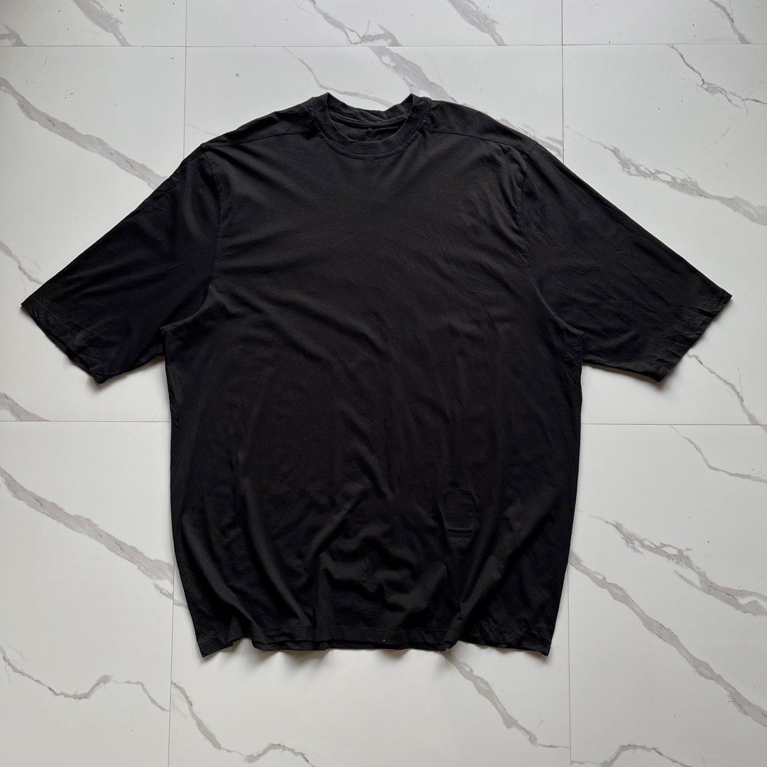 Rick Owens (Category: Luxury Apparel) located in Lucena. Submitted by RAGGGGSSSS (Listing ID 1471057929, Image 1). Description: Rick Owens Jumbo Shirt Oversize 33x26 Verygood Condition 9.5/10 Color Rate No Major issue .