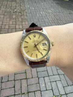 (Category: ) located in . Submitted by ninety_one_timepiece (Listing ID 1471024286, Image 1). Description: .