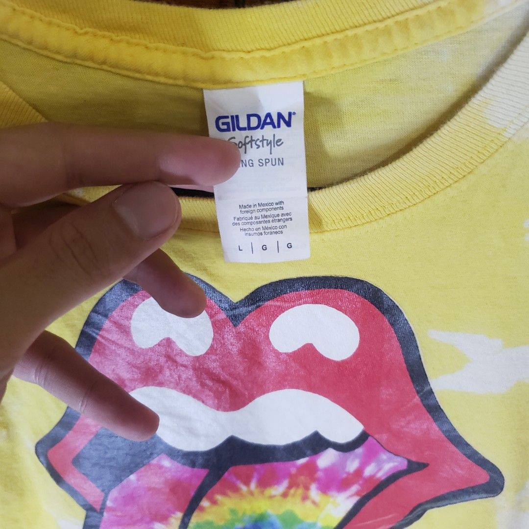 Rolling Stones Band (Category: Tshirts & Polo Shirts ) located in Manila. Submitted by sourmustsour (Listing ID 1471105874, Image 3). Description: Tag: Gildan softstyle 21x29 Minimal hairlines.