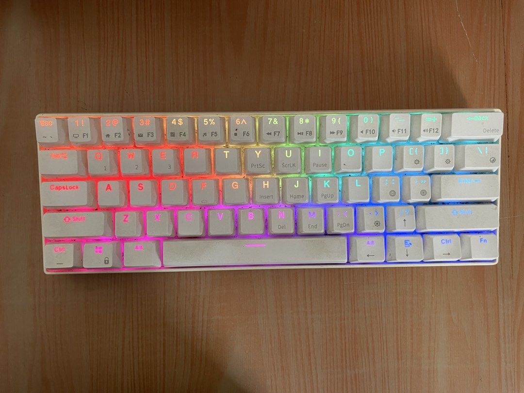 Royal Kludge RK61 Wireless Mechanical Keyboard White - Brown Switch (Category: Computer Keyboard) located in Manila. Submitted by azishops (Listing ID 1470959865, Image 3). Description: - Model: Royal Kludge RK61 mechanical keyboard (White) - Brown switch - Compact 61-key layout for a clean desk setup - Vibrant RGB backlighting with blue, red, rainbow, and more modes - All keys working - Dual wireless modes: Bluetooth and 2.4G USB receiver (store