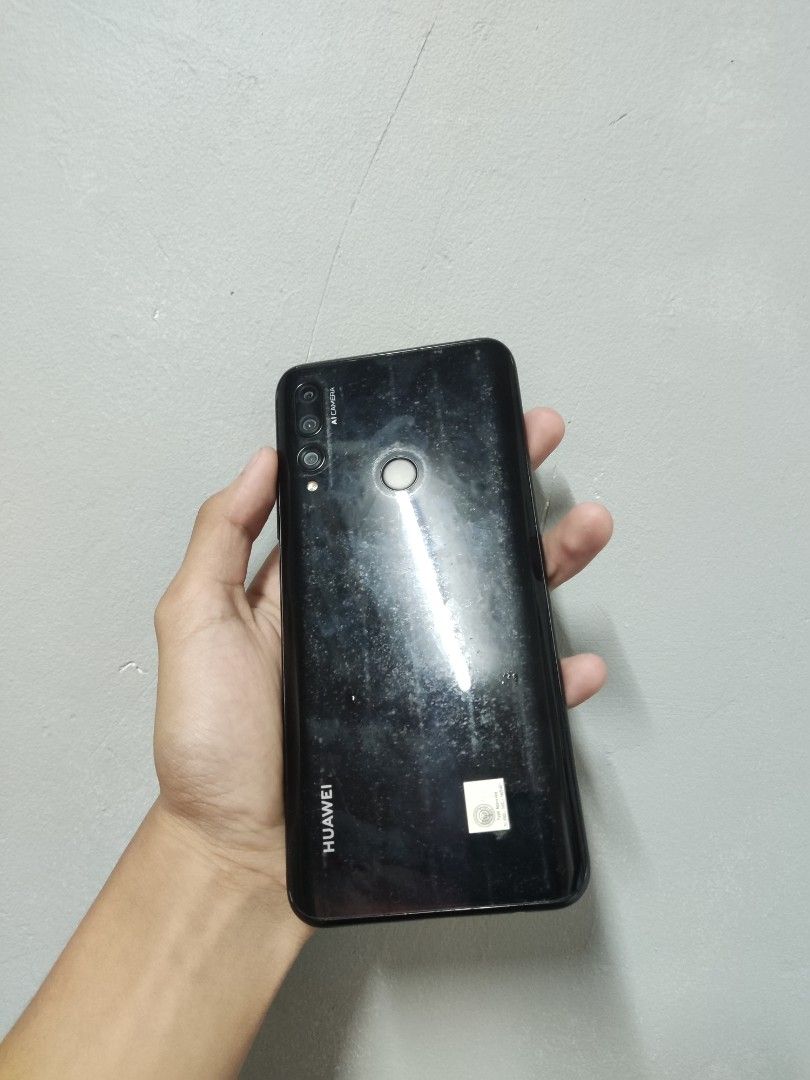 RUSH 2499 (Category: Huawei) located in Manila. Submitted by brightturtle-cbacb4 (Listing ID 1471065570, Image 2). Description: 1999 nalang rush na rush ngayong araw sana pwede mo tawaran wag lang sagarin hahahahha 128 gb yan About phone Device name: HUAWEI Y9 Prime Model: STK-L22 Processor: Hisilicon Kirin 710F RAM: 4.0 GB Internal storage: 128 GB total no issue maliban sa walang front cam pm for inquires.