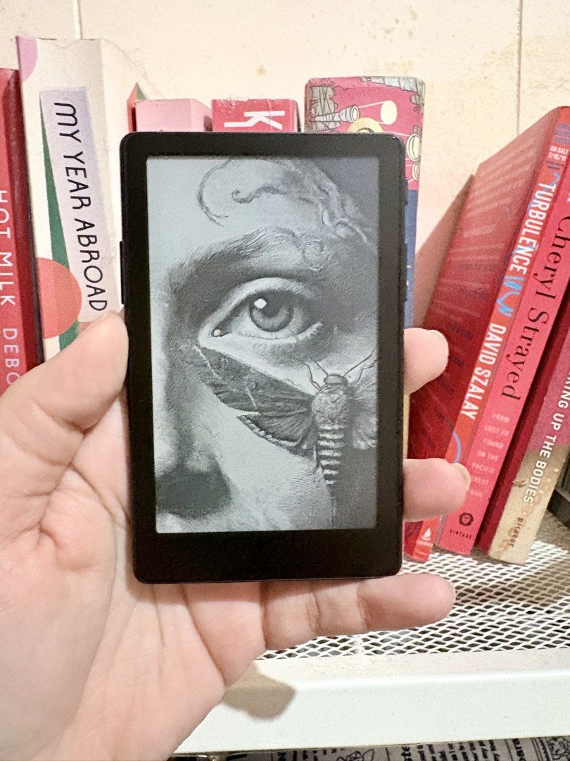 RUSH SALE: XTEINK X4 Pro (GLOBAL VERSION) (Category: E-Readers) located in Makati City. Submitted by endpagessells (Listing ID 1471102792, Image 1). Description: GogoXpress or Lalamove from Valenzuela Will include everything in the picture (accessories, 3d cases, official silicone case) Box is included abd the pogo pin Payment FIRST before shipping Flashed with CrossInk SPECS: Display & Build • Screen Size: 4.3-inch E Ink touchscreen • Resolution