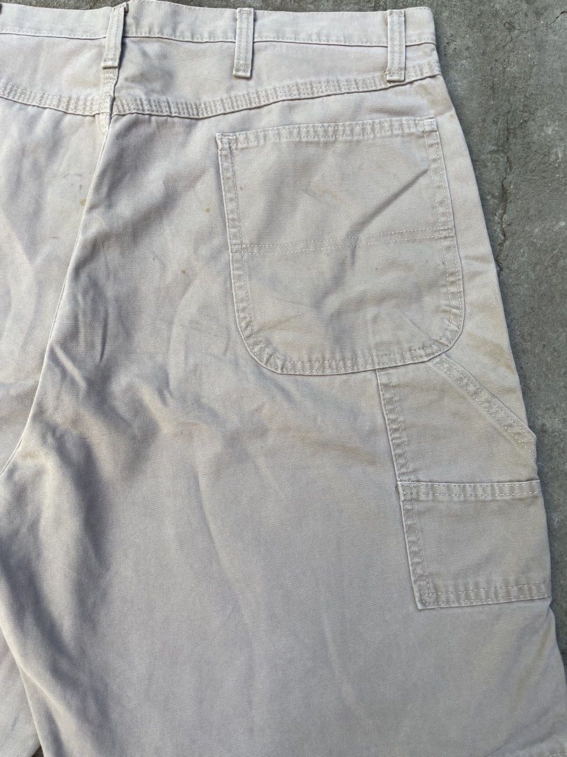 Rustler Carpenter short 🛠️ (Category: Shorts) located in Roxas City. Submitted by patch_archive (Listing ID 1471067693, Image 3). Description: Rustler Carpenter short 🛠️ 📏 ACTUAL DIMENSION USING INCHES 👖 WAIST : 38 👖 LENGTH : 23 👖 HEM : 12.5 👖 FLAWS : STAIN 🏷️ PRICE : 350 PHP + SF * MESSAGE ME IF YOU HAVE ANY OTHER QUESTION ABOUT SIZING . 🚚 Local shipping fee ( 70-85 Php) ✈️ International Shipping fee cost “DM” 💳 Mode of payment ( Gcash