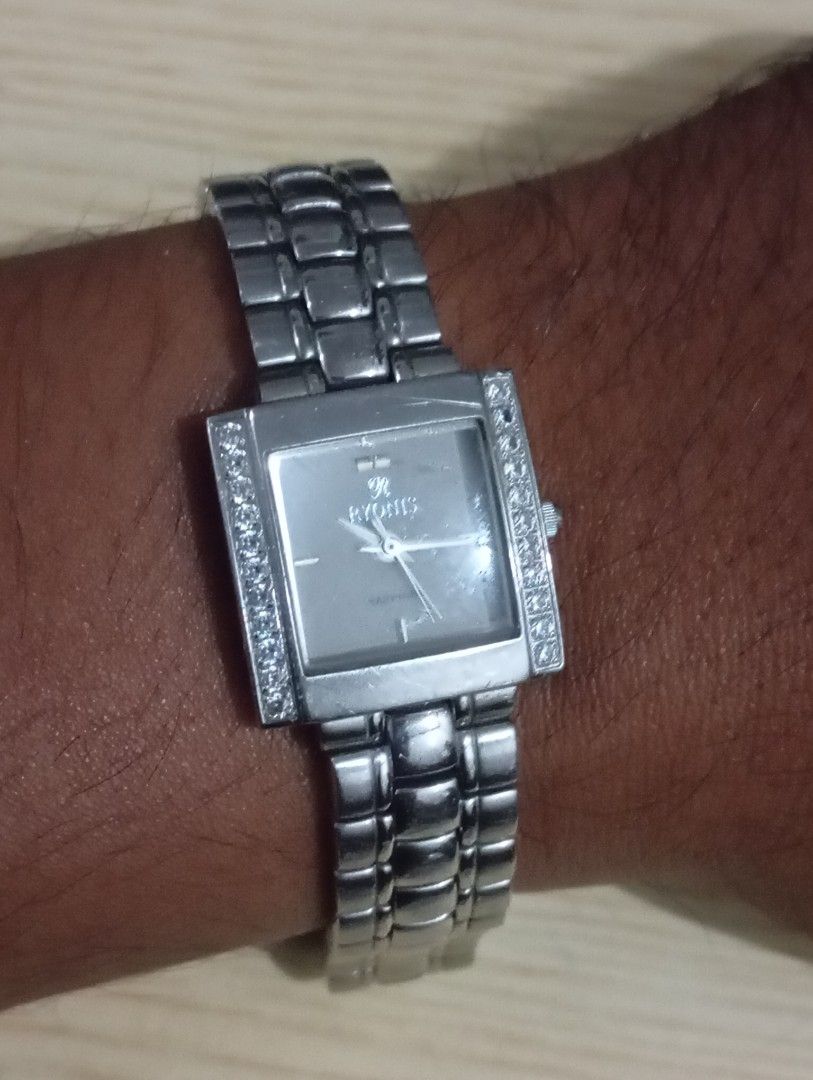 Ryonis Swiss quartz (Category: Women's Watches) located in Las Pinas. Submitted by quick_deals_great_finds2 (Listing ID 1471075810, Image 3). Description: Original good working condition Quartz with battery 25mm small fits wrist 6.3 inches.