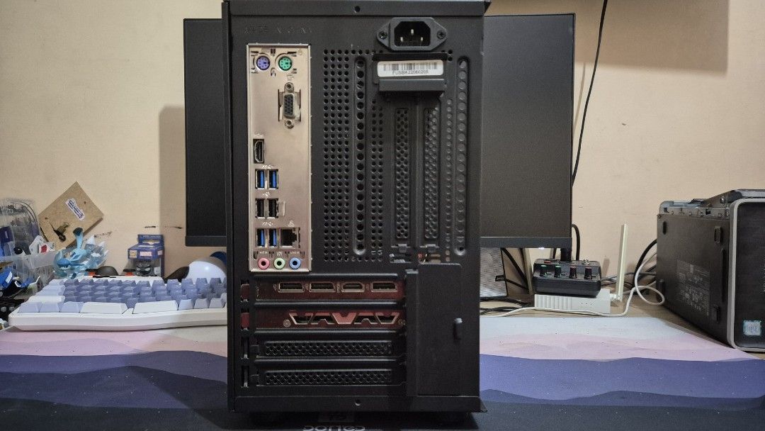 Ryzen 5 RTX Gaming PC (Category: Desktops) located in Las Pinas. Submitted by waynesanityy (Listing ID 1471039640, Image 2). Description: Selling Ryzen 5 Gaming PC Ryzen 5 3600 ASUS Prime A320M-K 2x 4 GB 2666MHz 256 M.2 SSD Galax RTX 3050 6GB Silverstone 500w 80+ White Tecware Fusion 1 22k Negotiable Can provide proof that PC is working. ISSUES: 1. Lots of dust RFS: Spare PC MOP: Cash, GCash, Bank Transfer Prefer pickup and meetup. If shipping, m