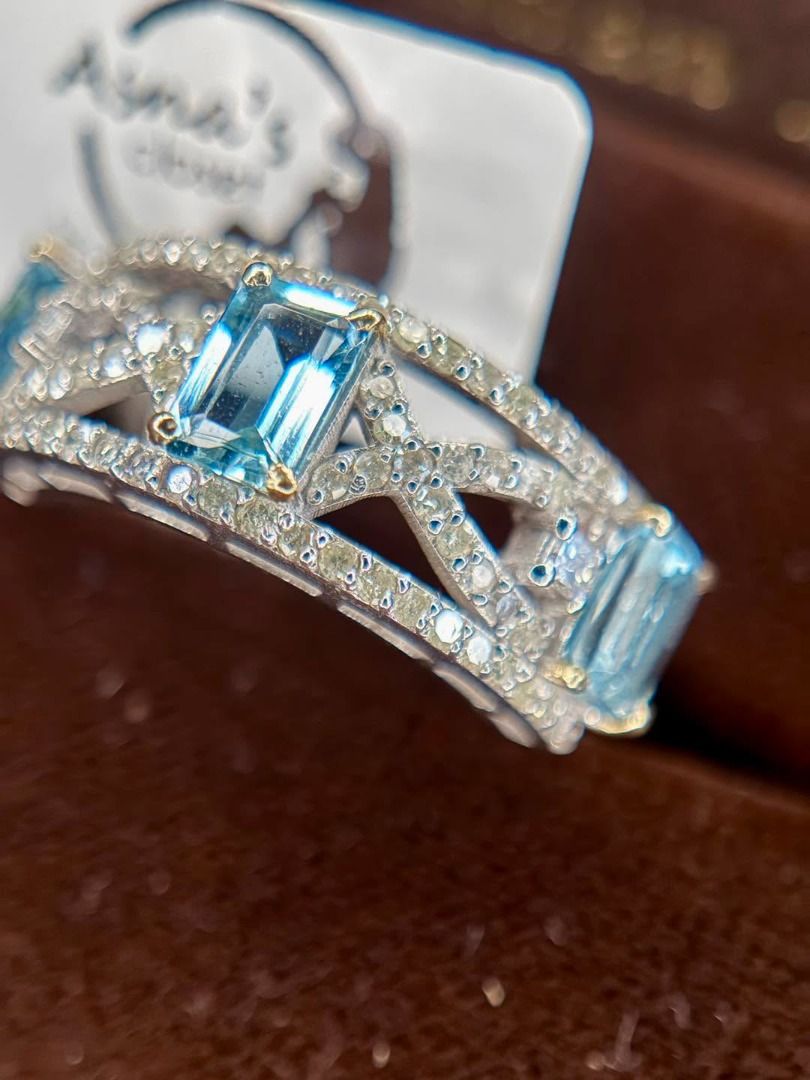 S8 Natural Aquamarine & Diamonds | S925 Silver Ring (Category: Rings) located in Baguio. Submitted by asna_taku (Listing ID 1471025995, Image 2). Description: 💎 Natural Aquamarine & Diamonds | S925 Silver Ring A gorgeous icy-blue beauty! 💙 Featuring 3 natural octagon-cut aquamarines from Brazil, accented with natural diamonds in an elegant openwork design. ✨ AGA certificate included 💎 Natural Aquamarine: 1.65 cts 💎 Natural Diamonds: approx. 0