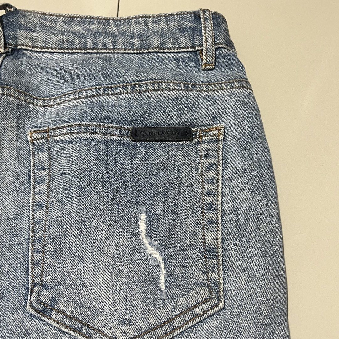 SAINT LAURENT PARIS DISTRESS JEANS (Category: Jeans) located in Manila. Submitted by balanse (Listing ID 1470998340, Image 3). Description: SIZE: 33 ON TAG DIMES: 33-34W x 41L EXCELLENT CONDITION. 9.9 HONEST COLOR RATE. NONE ANY ISSUE..