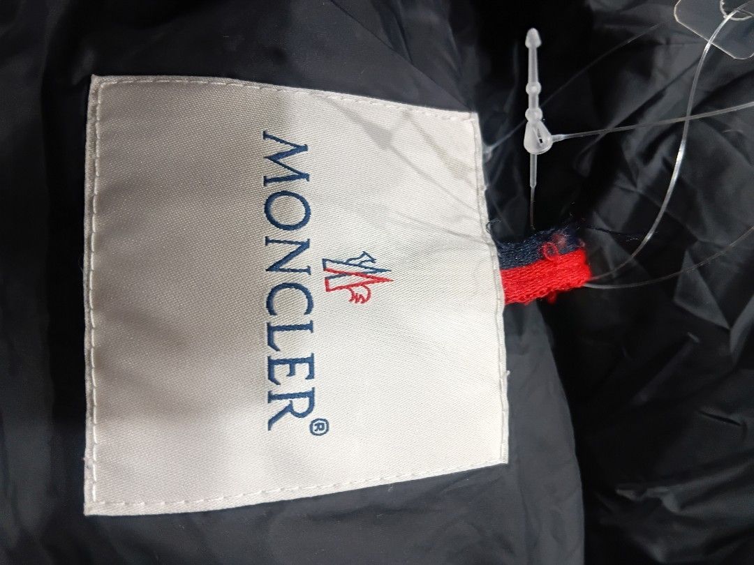 @Sale!@Moncler Massimo Dutti (Category: Coats, Jackets and Outerwear) located in Subic. Submitted by AnythingBrandedby_May (Listing ID 1470946861, Image 3). Description: Massimo Dutti P1K Medium Moncler P1800 Small.