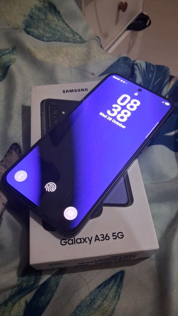 Samsung a36 5g (Category: Samsung) located in Marikina City. Submitted by itan08 (Listing ID 1471014000, Image 1). Description: halos hindi nagamit use as back up phone comes with unit box case cable cainta marikina lrt cainta station .