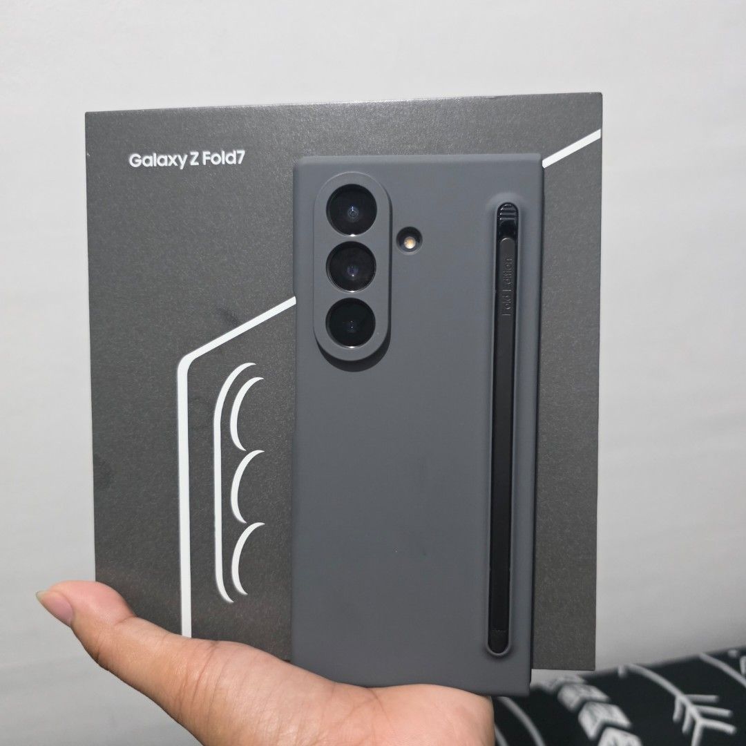 Samsung Fold 7 - 512gb (Category: Samsung) located in Manila. Submitted by enego0421 (Listing ID 1471091923, Image 1). Description: Samsung Fold 7 - 512gb - Taguig - 12gb/512gb Smartlock sim1 and sim2 openline(text and call) With original phone case With original samsung Spen With original box With original cord Ejector pin 99% makinis Complete set, ill include adapter din. Gagamitin nalang. Open COD/COP Open delivery + SF Open pickup Cash or onl