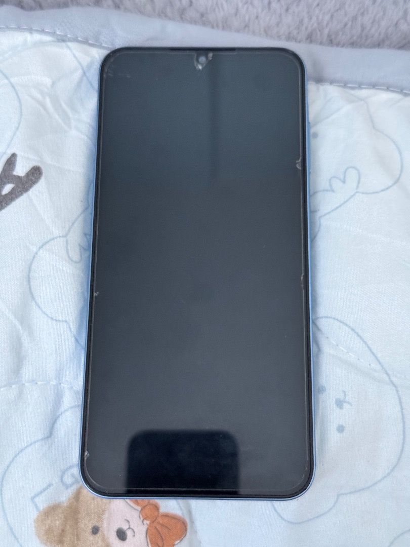 Samsung Galaxy A25 5G (Category: Samsung) located in Taytay. Submitted by calmrabbit_b78b3f (Listing ID 1471012273, Image 1). Description: - with charging cable and adapter - gamit lang pang hotspot - good condition - screen protector lang yung may basag - not network locked - no history of repair.