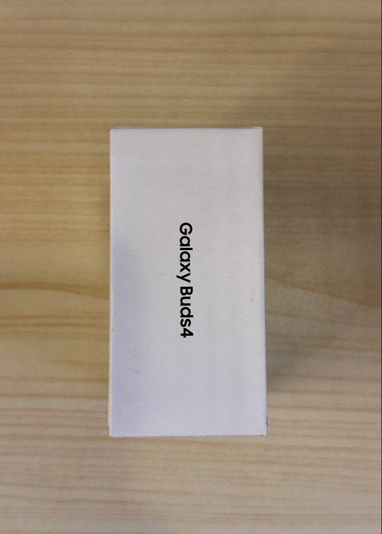 Samsung Galaxy Buds4 wireless earbuds (Category: Earphones) located in San Juan City. Submitted by kktlim18 (Listing ID 1470992997, Image 2). Description: Samsung Galaxy Buds 4 Selling For : 7,995 Nego Original SRP : 10,890 - Condition: Brand new, unopened box with factory seals intact on top and bottom RFS : Extra If Interested: pwede niyo ako hanapin sa 0960.395.0888 (Viber Ready) I am not active on carousel Loc : San Juan City Shipment via Lal