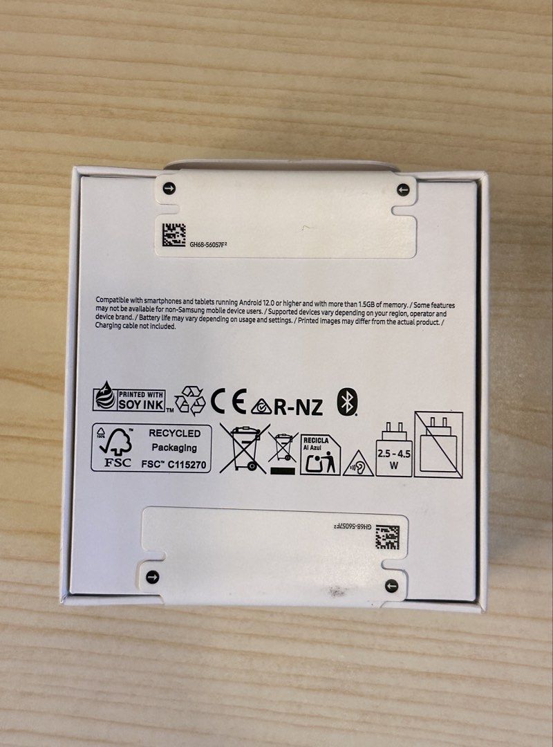 Samsung Galaxy Buds4 wireless earbuds (Category: Earphones) located in San Juan City. Submitted by kktlim18 (Listing ID 1470992997, Image 3). Description: Samsung Galaxy Buds 4 Selling For : 7,995 Nego Original SRP : 10,890 - Condition: Brand new, unopened box with factory seals intact on top and bottom RFS : Extra If Interested: pwede niyo ako hanapin sa 0960.395.0888 (Viber Ready) I am not active on carousel Loc : San Juan City Shipment via Lal
