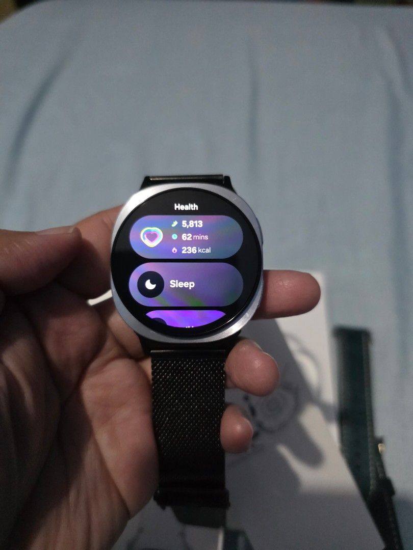 Samsung Galaxy Watch8 (Category: Wearables & Smart Watches) located in Rizal. Submitted by mintcookieph (Listing ID 1471075366, Image 3). Description: Samsung Galaxy Watch8 original mint condition with free 2 straps RFS: need funds delivery: LBC (SF shouldered by buyer) meet up: within San Mateo and Montalban Rizal of SM Fairview only.